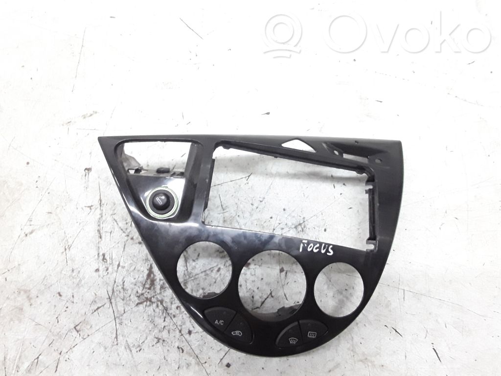 Ford Focus Climate control/heater control trim 