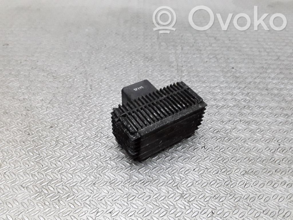 Opel Vectra C Relè preriscaldamento candelette