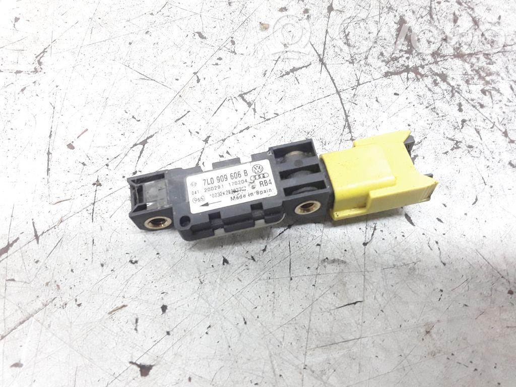 Airbagsensor Crashsensor Drucksensor   7L0909606B