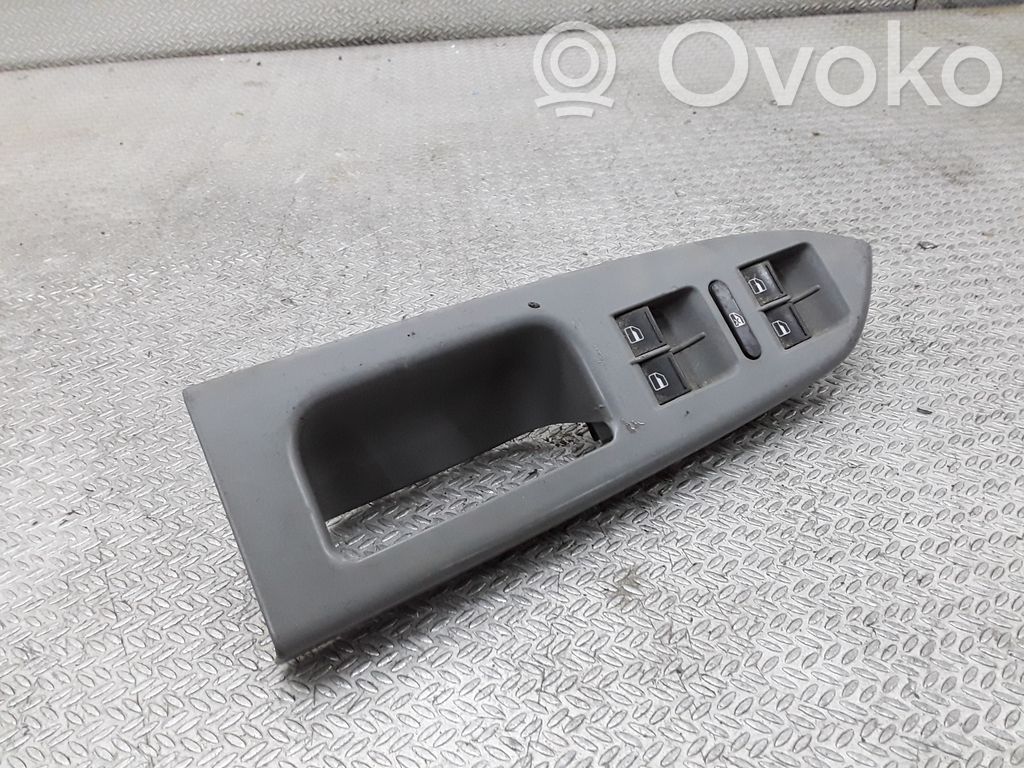 Przyciski szyb   1K4959857A
