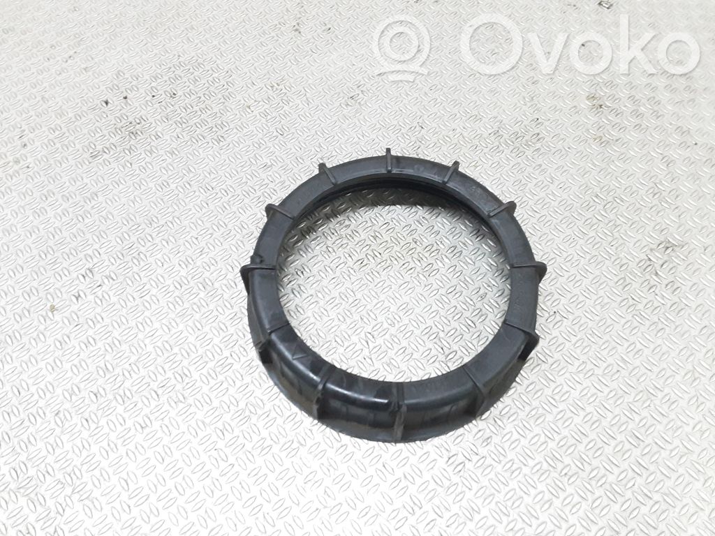 Tuerca/aro de seguridad de la bomba interna de combustible   44740A