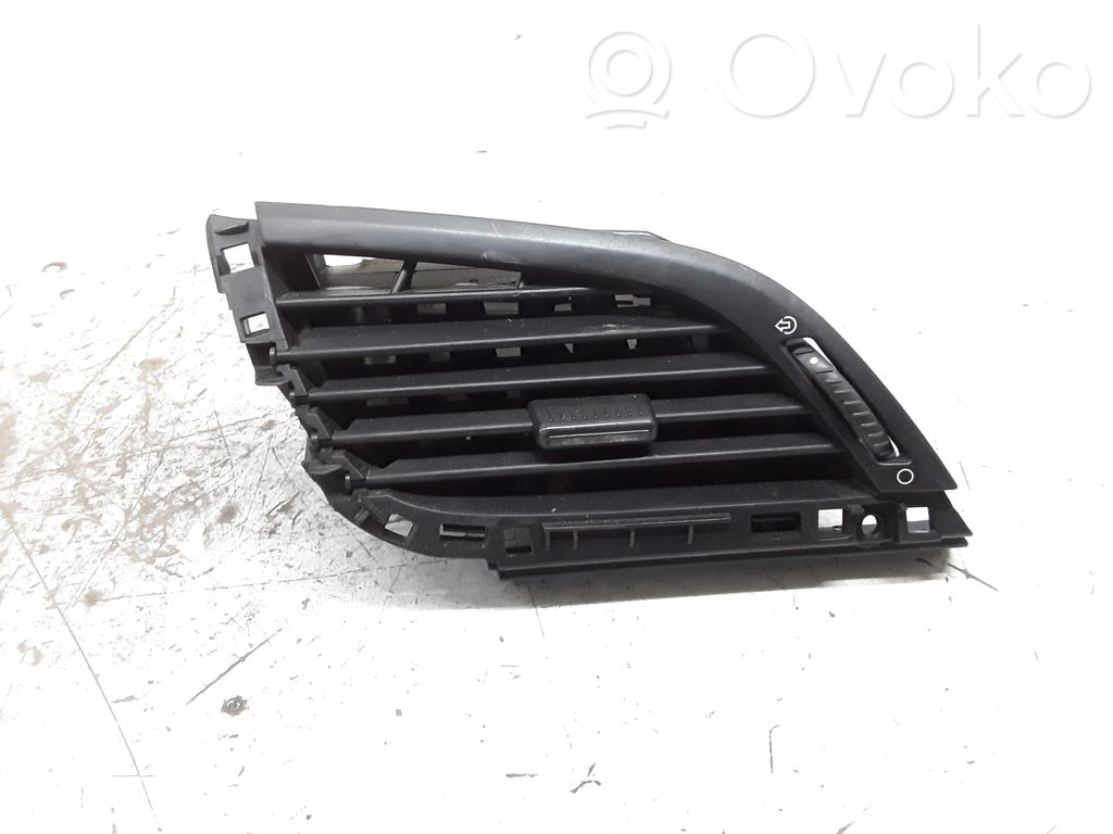 Peugeot 207 Copertura griglia di ventilazione laterale cruscotto