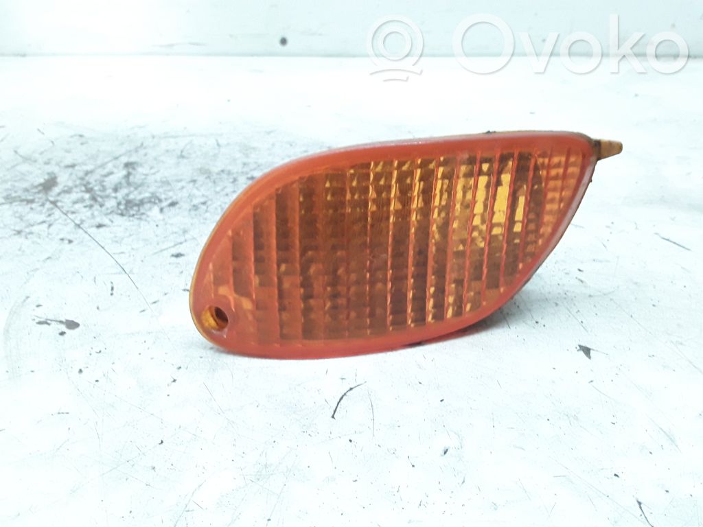 Ford Focus Front indicator light 