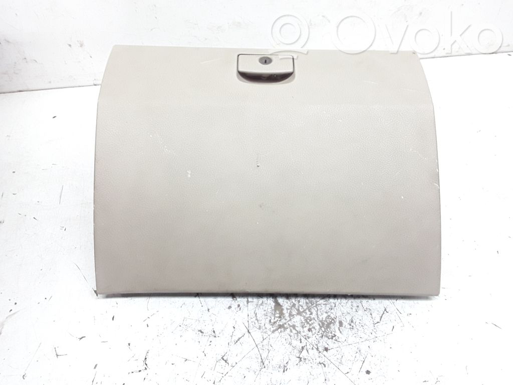 Handschuhfach komplett   848303E000