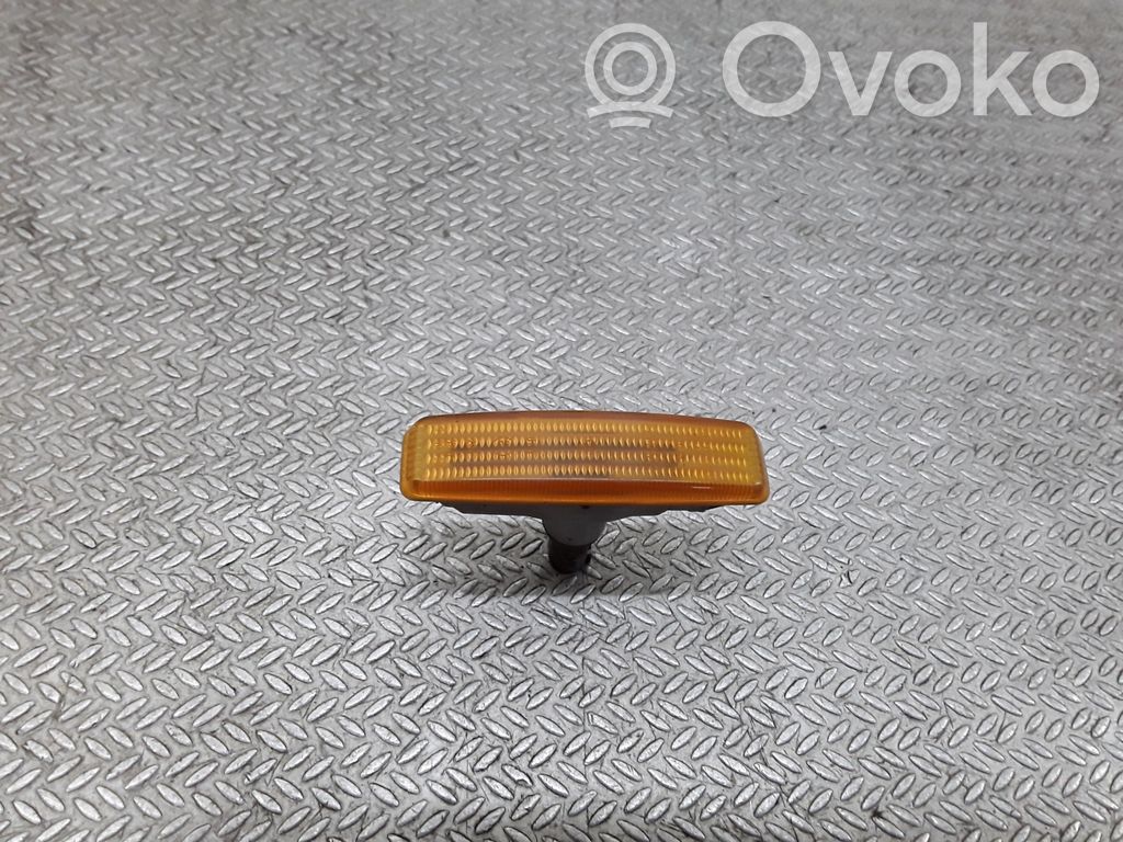 BMW 5 E39 Front fender indicator light 