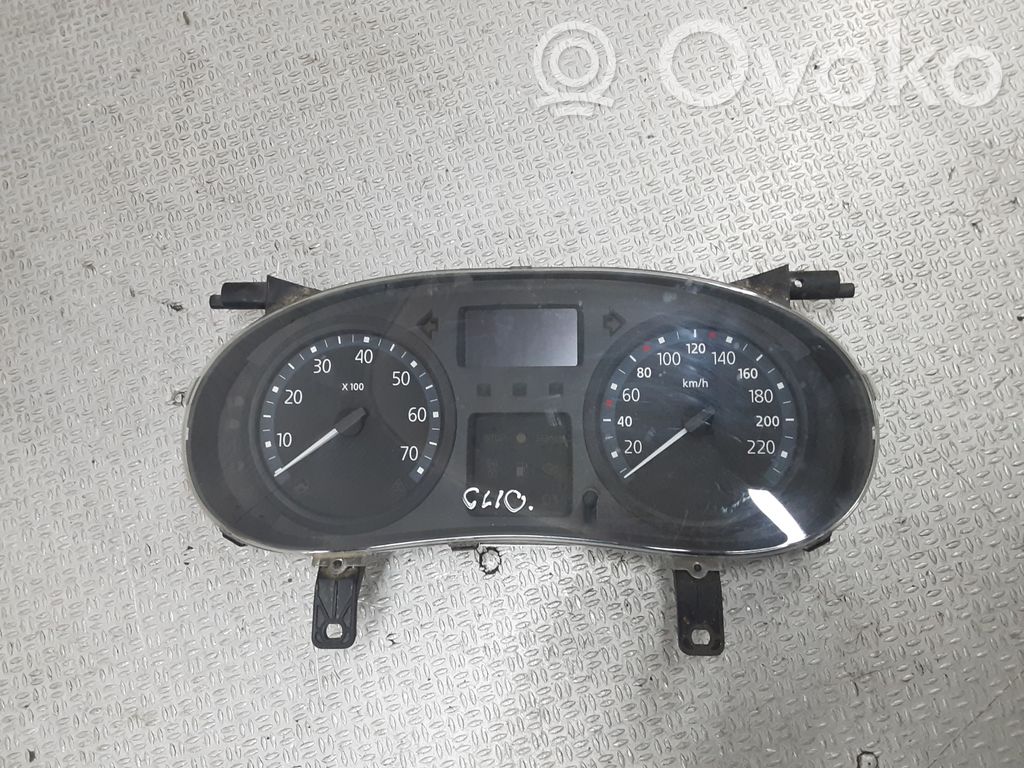 Renault Clio II Licznik / Prędkościomierz 