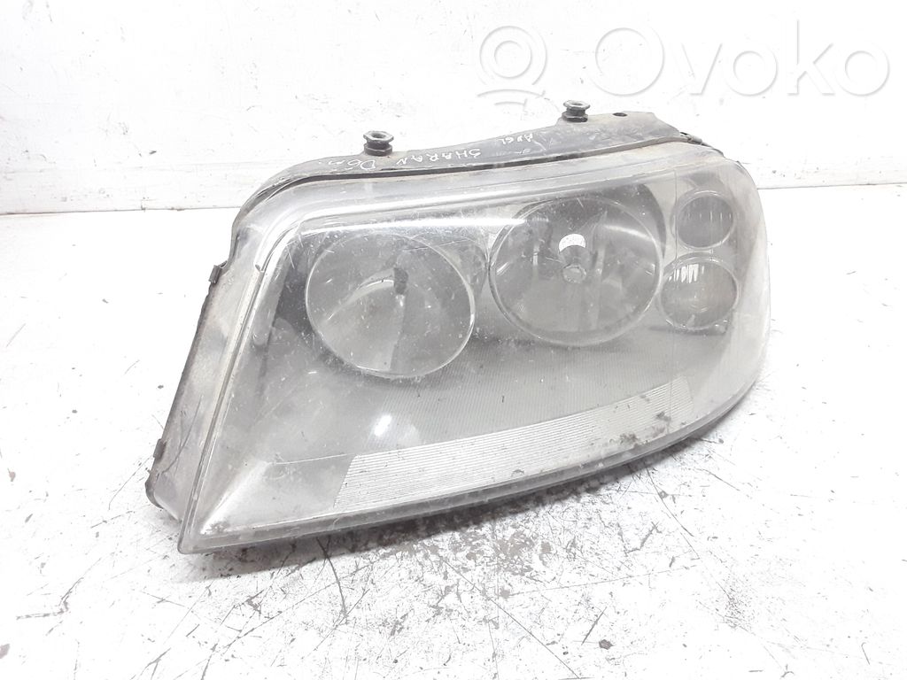 Volkswagen Sharan Lampa przednia 