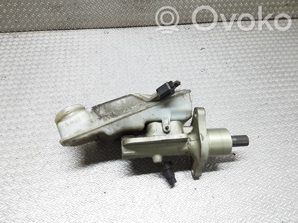 Volvo S40 Pääjarrusylinteri 