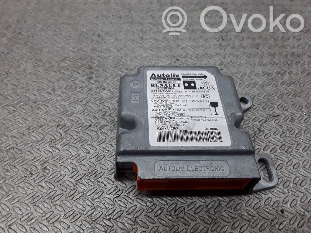 Renault Kangoo I Airbag control unit/module 