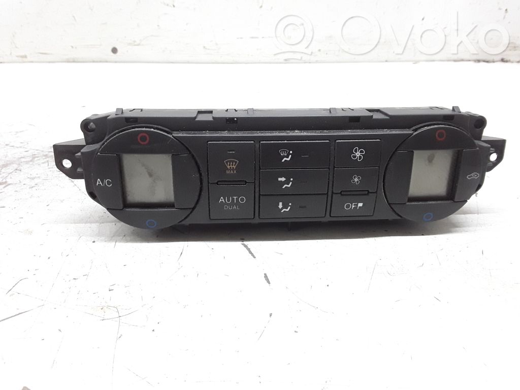Ford Focus C-MAX Climate control unit 