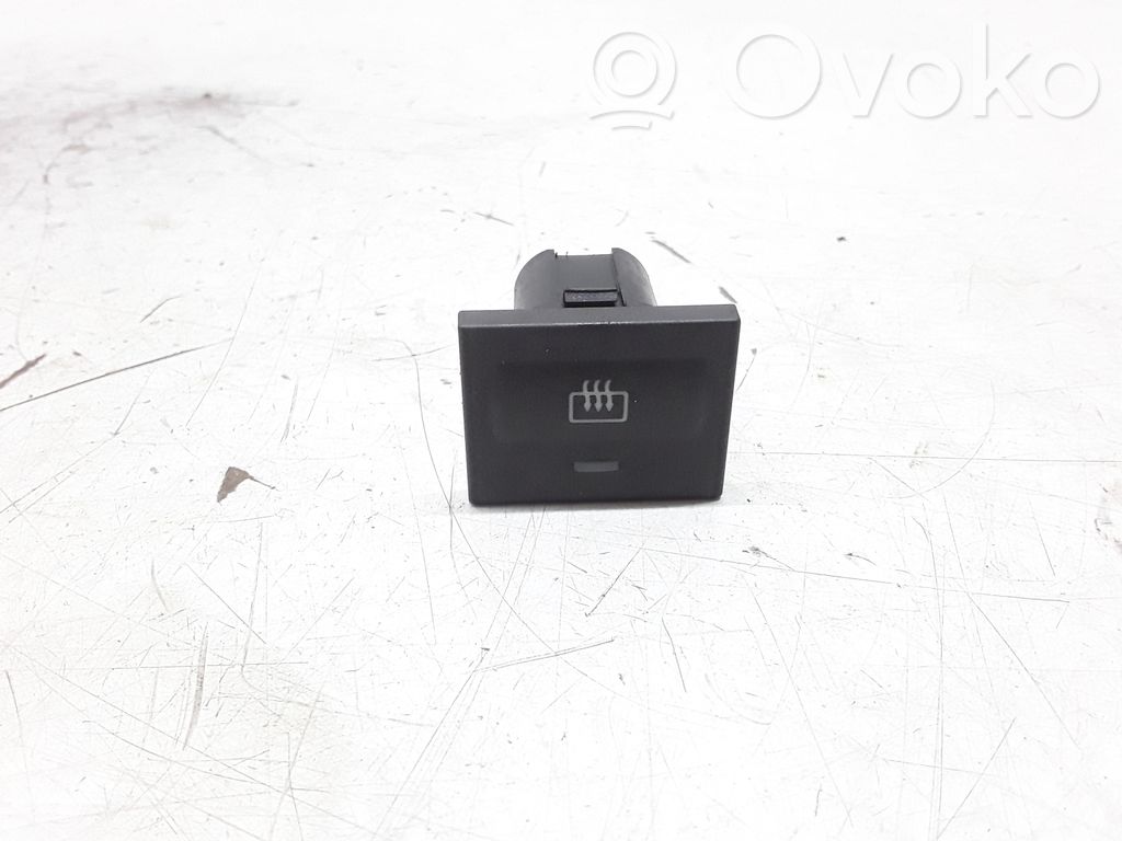 Ford Focus C-MAX Windscreen/window heater switch 