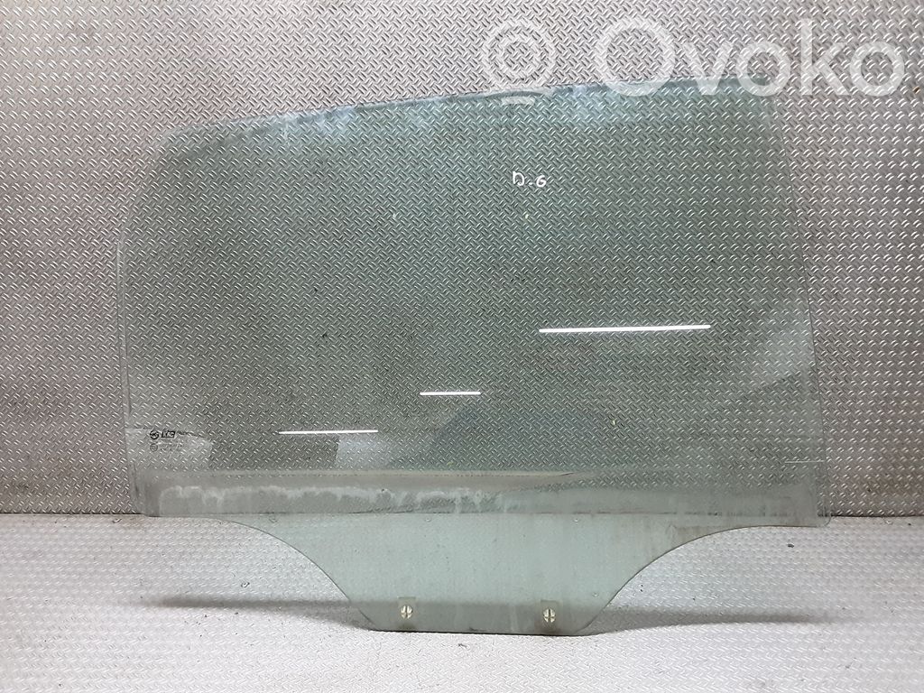 Fenster Scheibe Tür hinten
