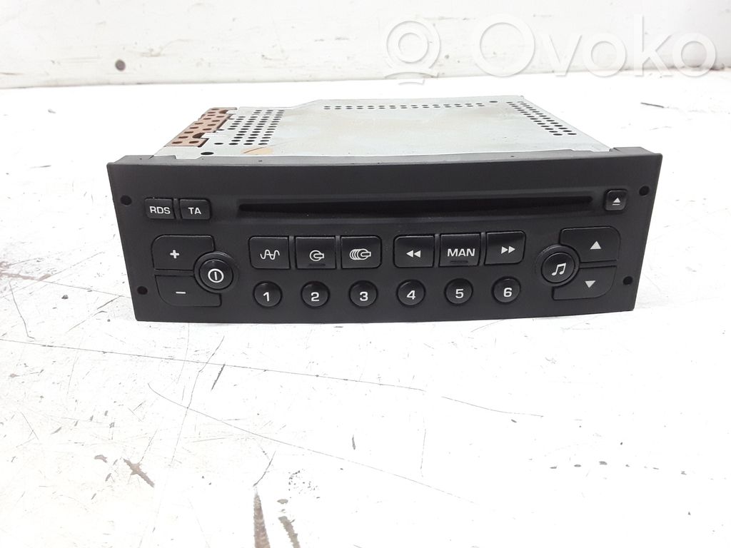 Peugeot 307 Panel / Radioodtwarzacz CD/DVD/GPS 