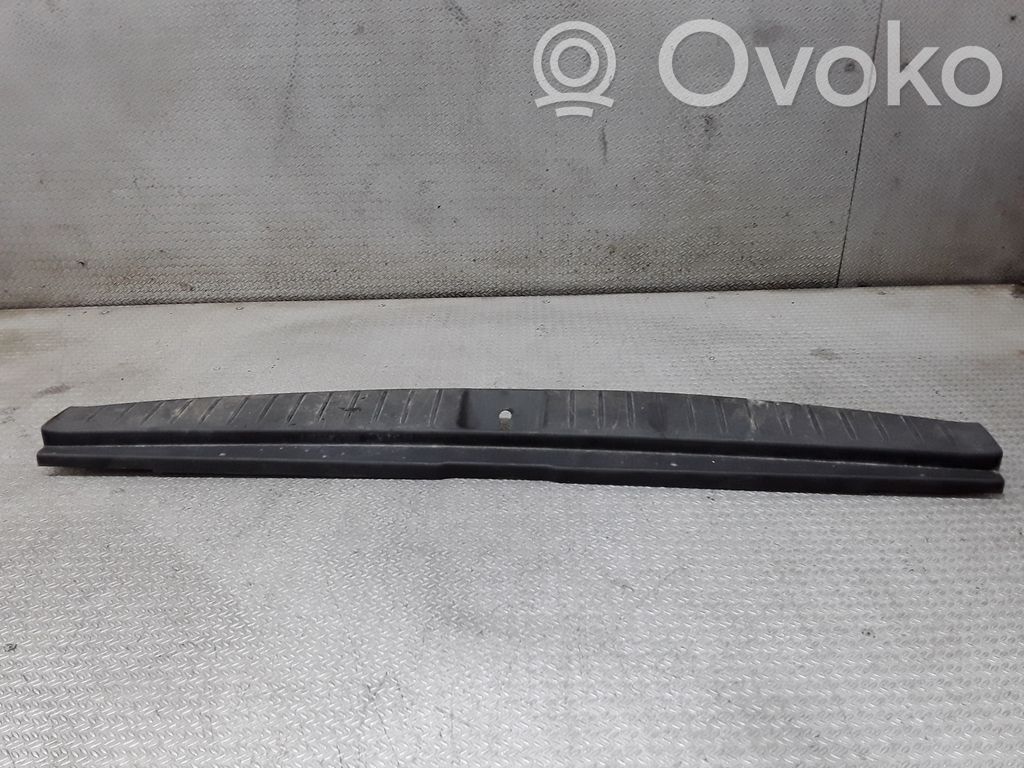Subaru Outback Osłona pasa bagażnika 
