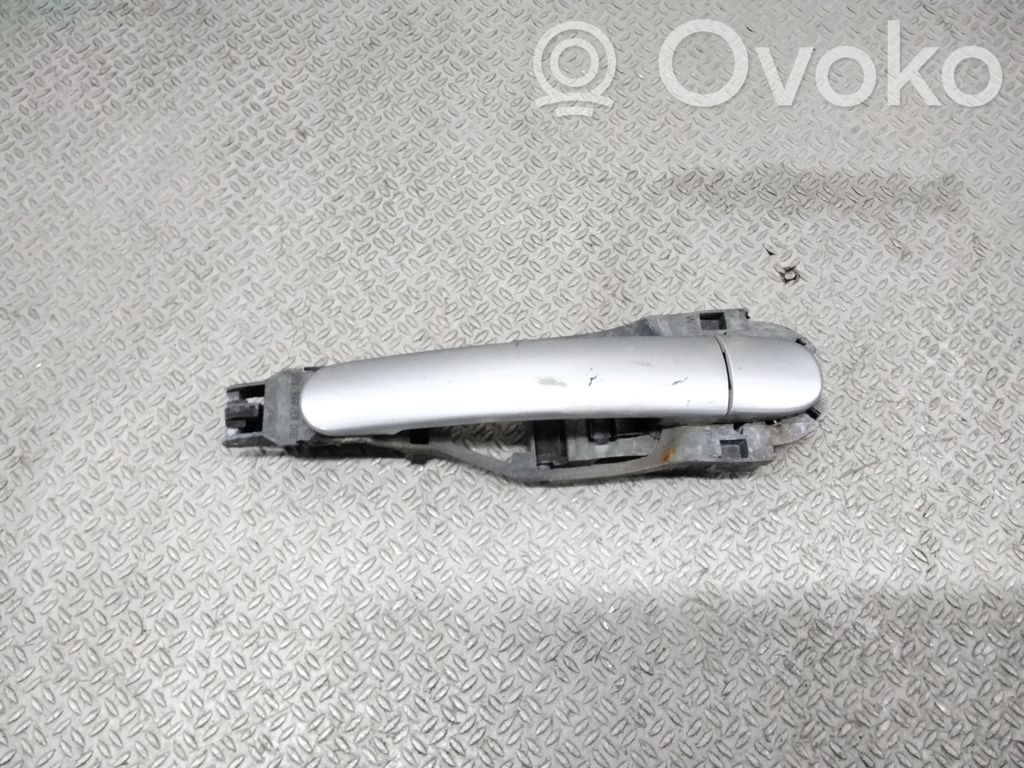 Volkswagen Polo Manecilla externa puerta trasera 