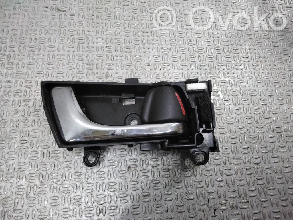 Rear door interior handle