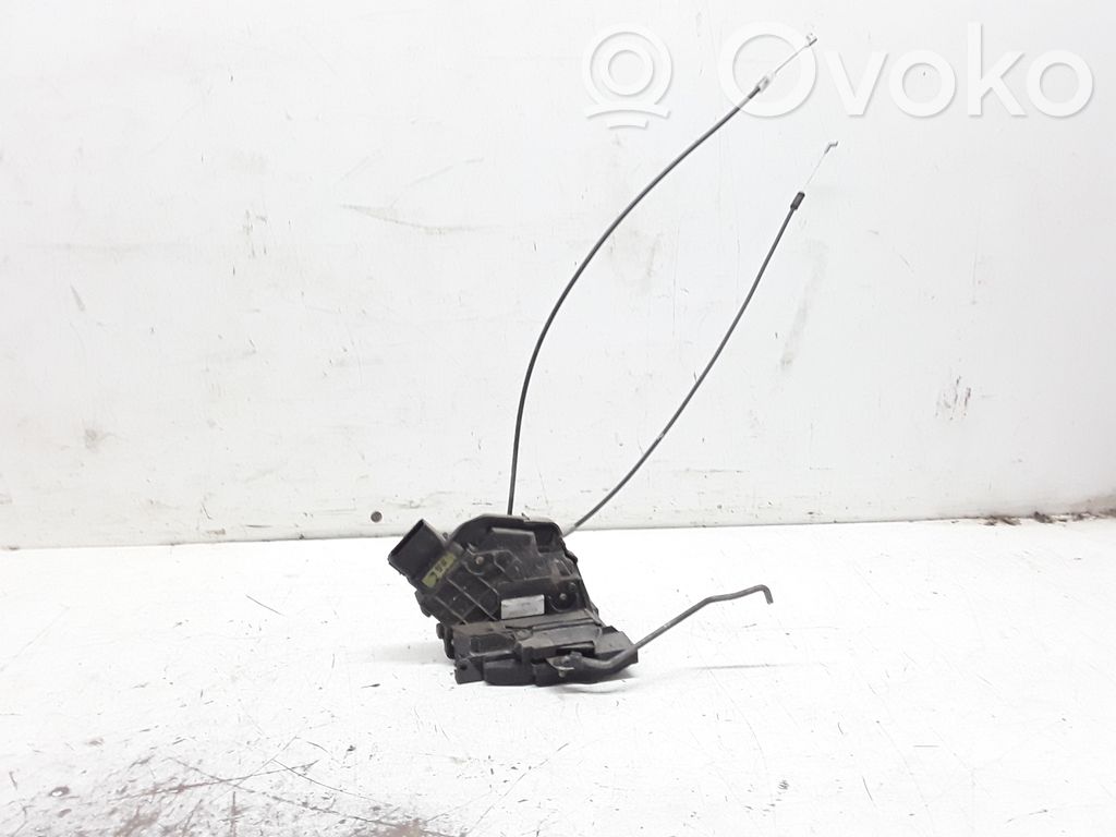 Aizmugurē slēdzene   3N6AA26413B