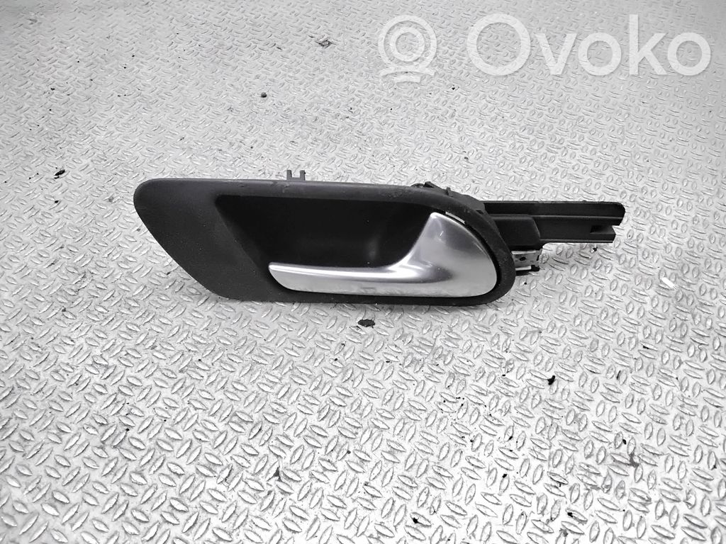 Volkswagen Jetta V Manecilla interna puerta trasera 