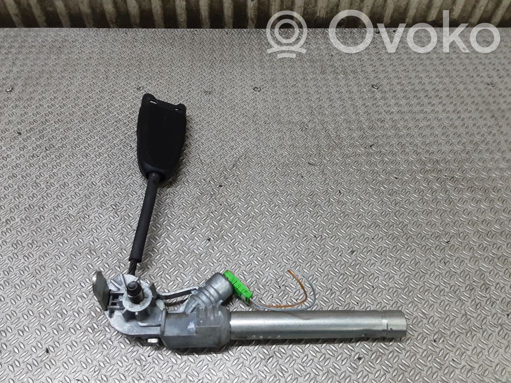 Opel Vectra C Hebilla del cinturón delantero 