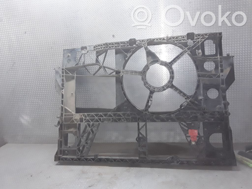 Renault Master II Schlossträger frontträger frontmaske 