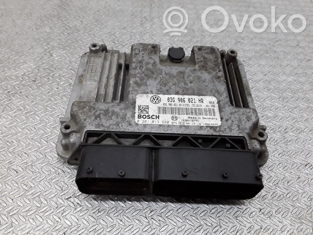 Engine control unit/module   03G906021HR,0281013680