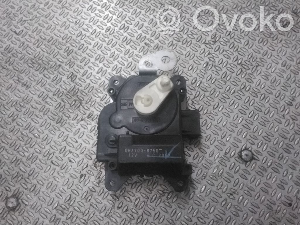 Honda Stream Двигатель задвижки потока воздуха 