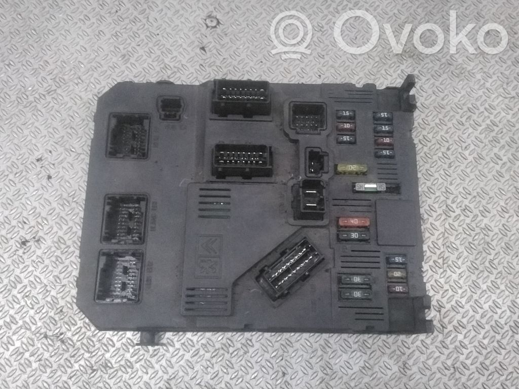 Drošinātāju bloks