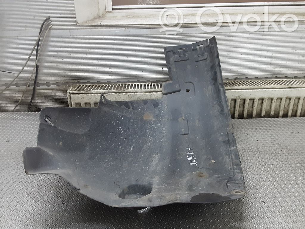 Opel Astra H Apakšspārns 