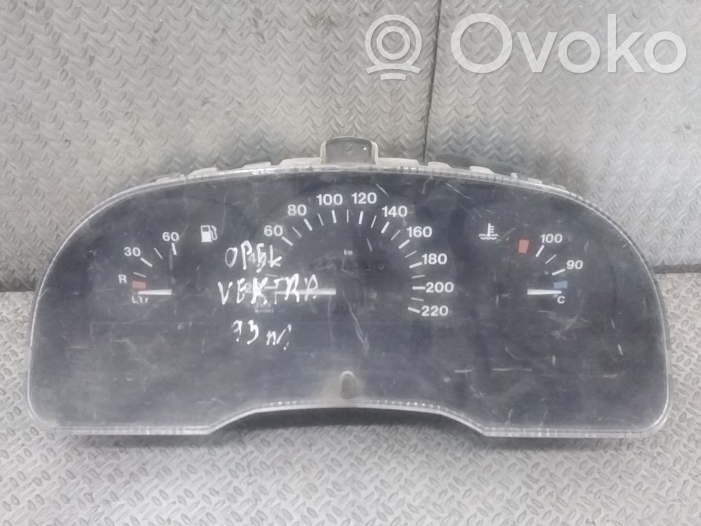Opel Vectra A Spidometrs (instrumentu panelī) 