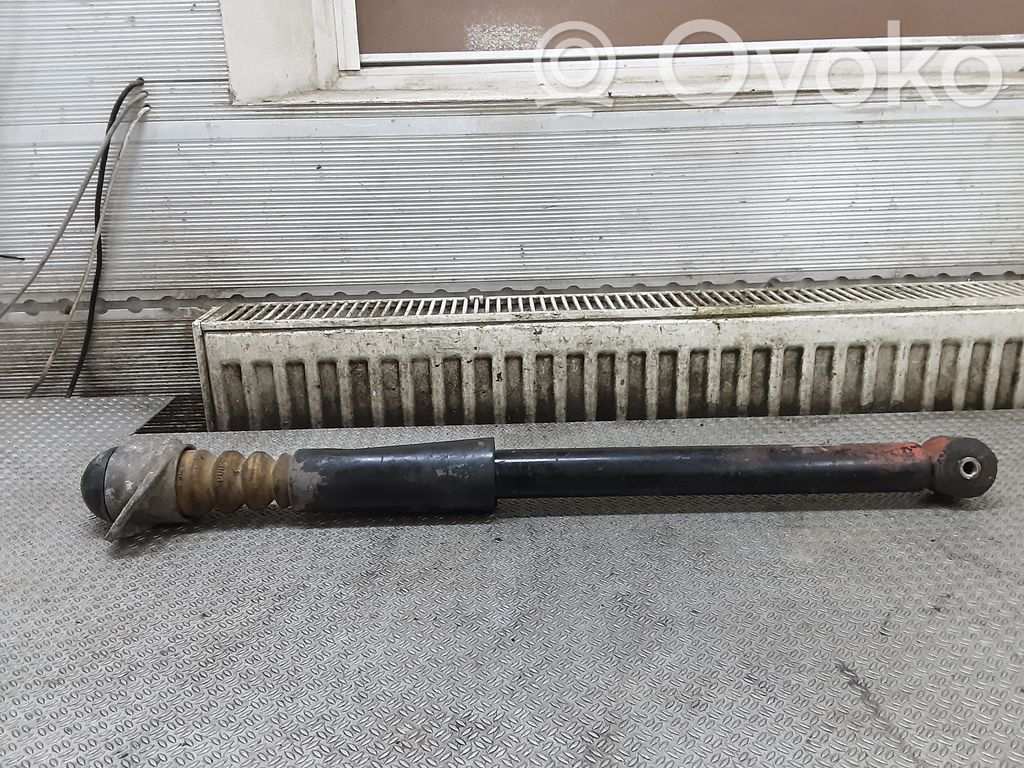 Volkswagen PASSAT B5 Amortyzator tylny 