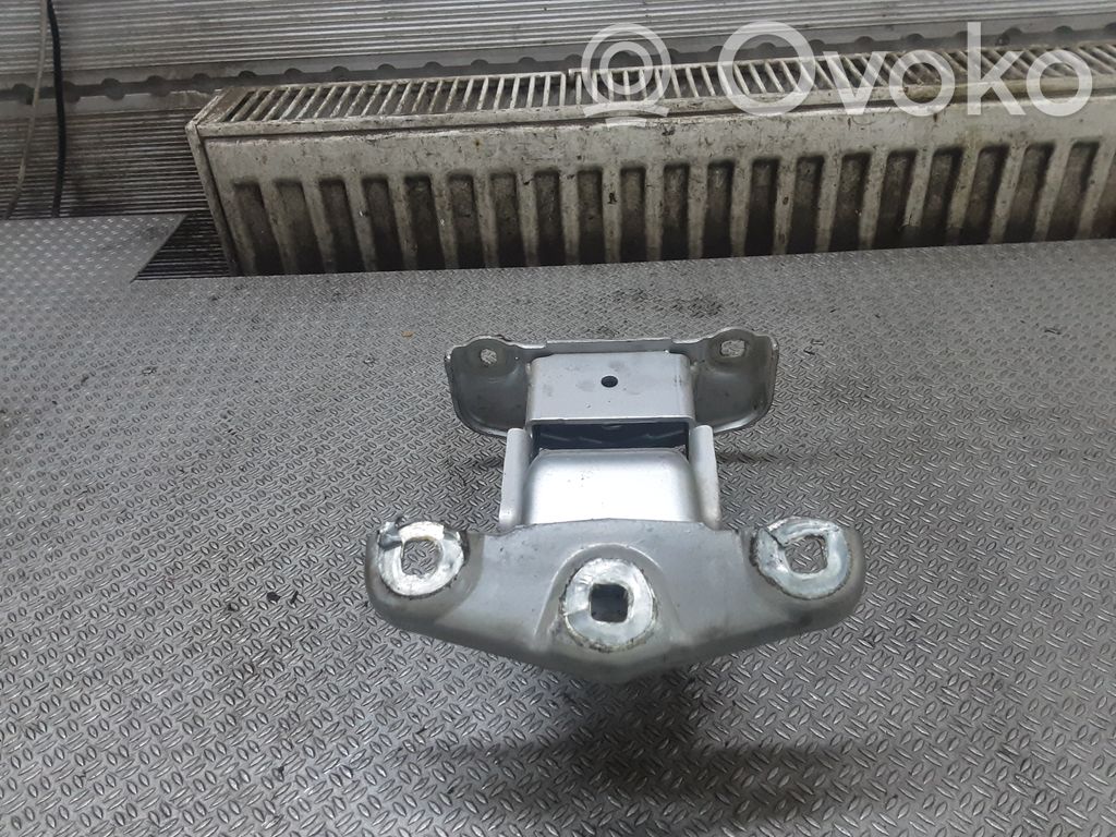Opel Vivaro Bisagra inferior de puerta de carga 