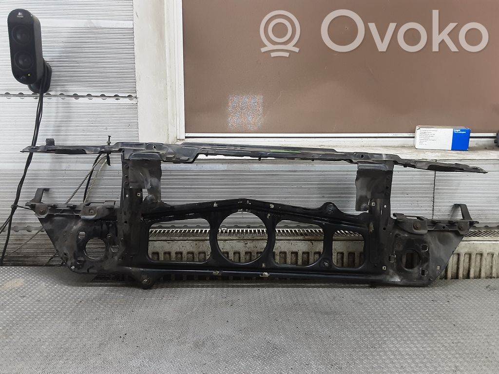 BMW 5 E39 Schlossträger frontträger frontmaske 