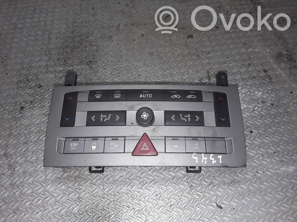 Citroen C5 Climate control unit 