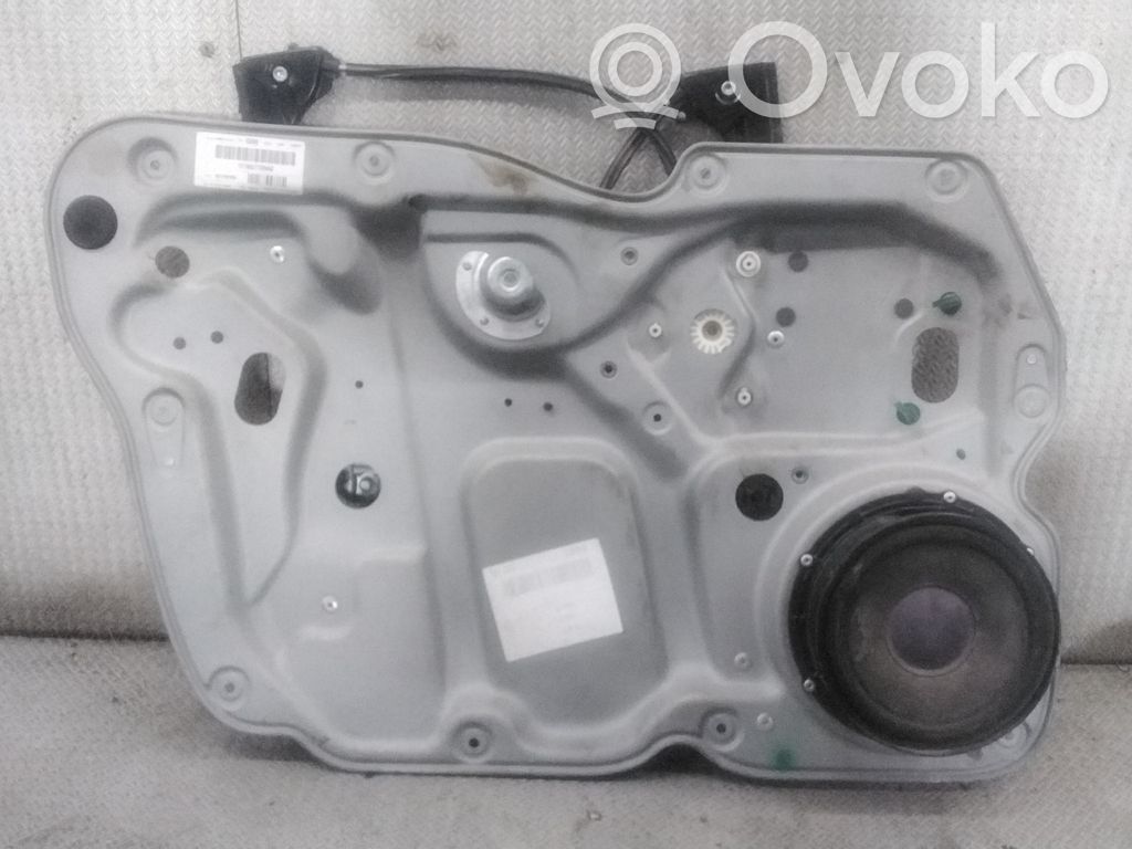 Volkswagen Touran I Macara geam față fără motor 