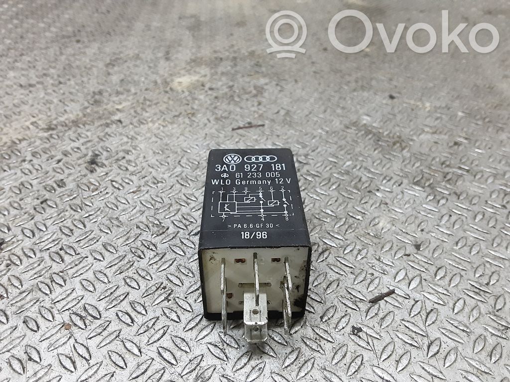 Kita rėlė   3A0927181