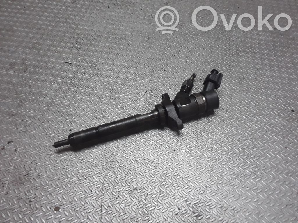 Injecteur de carburant   0445110188
