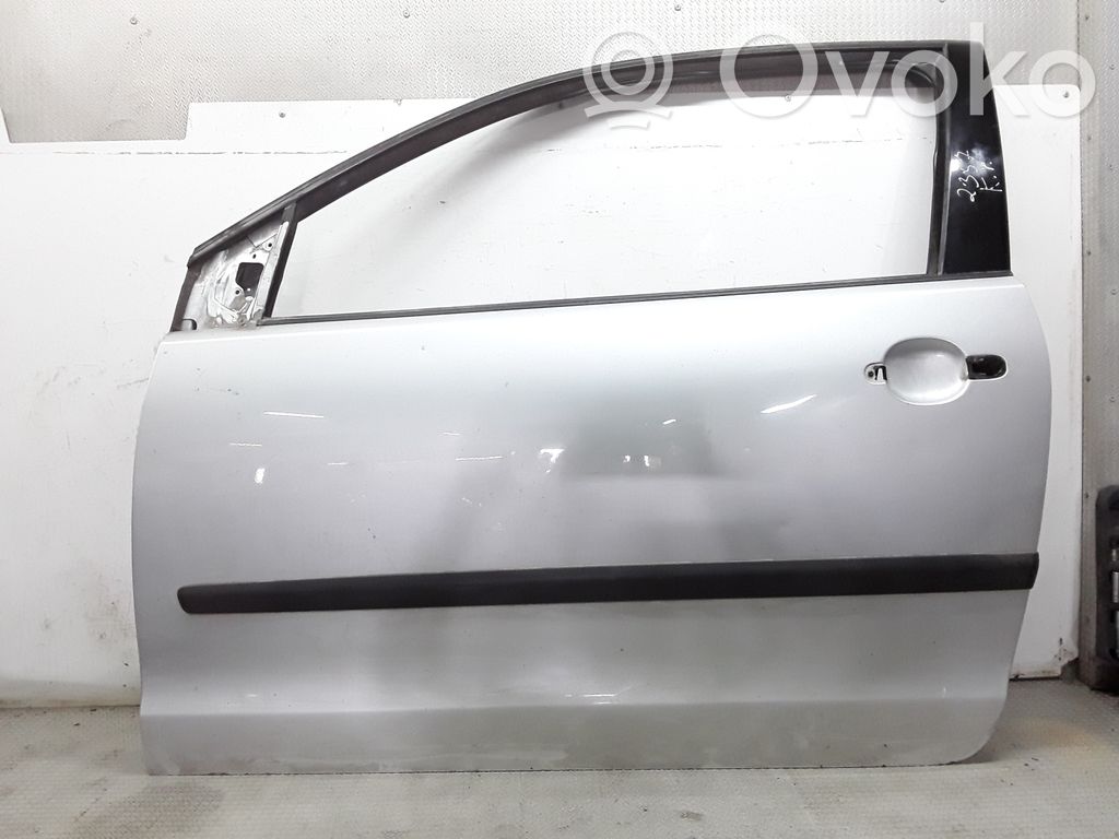Door (2 Door Coupe)