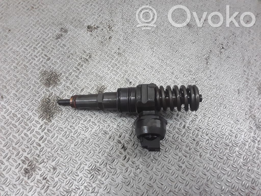 Sprausla (-i)   038130073AK