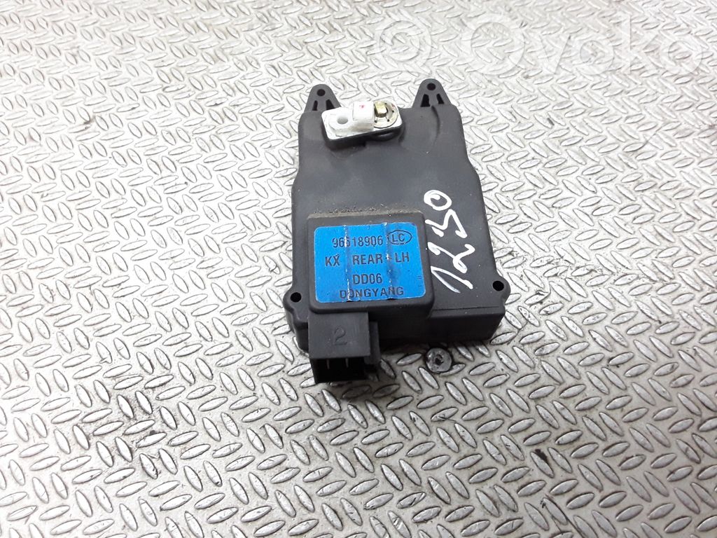 Chevrolet Lacetti Motor de bloqueo de puertas