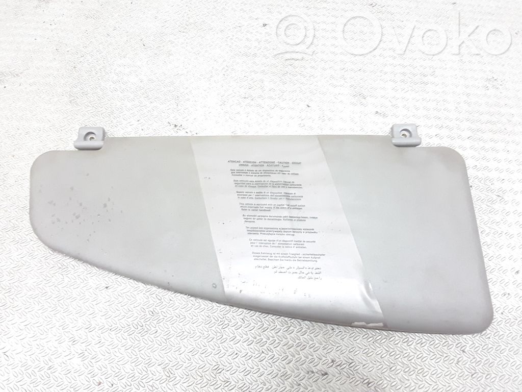 Sun visor