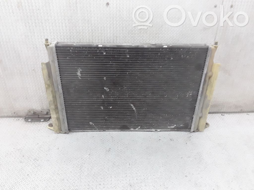 Coolant radiator
