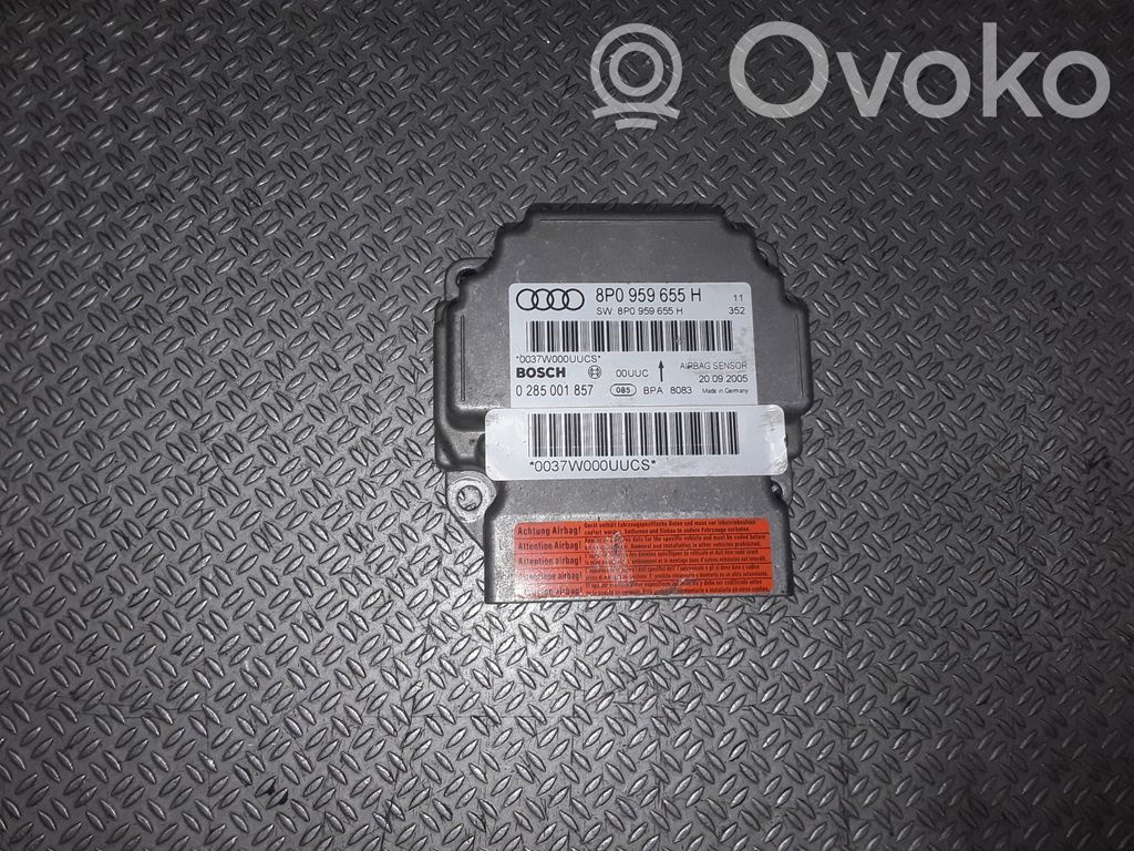 Audi A3 S3 8P Airbag control unit/module 