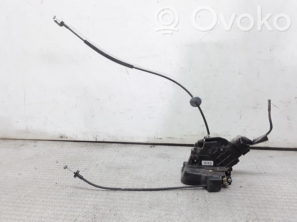 Ford Focus C-MAX Front door lock 
