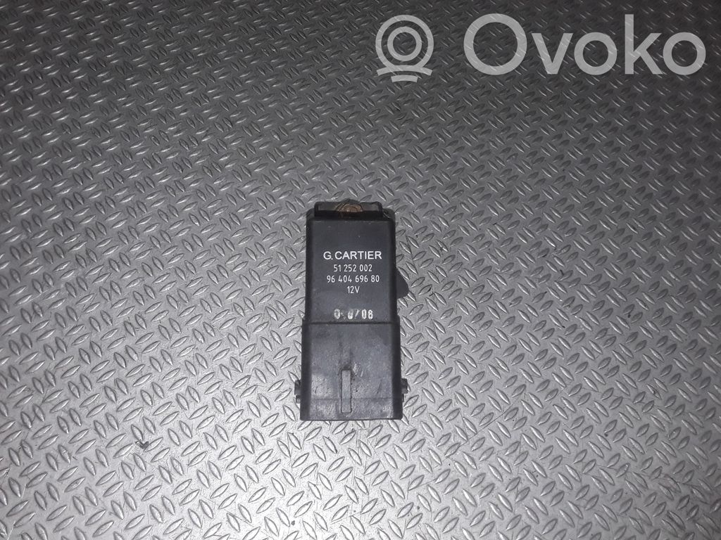 Citroen C4 I Glow plug pre-heat relay 