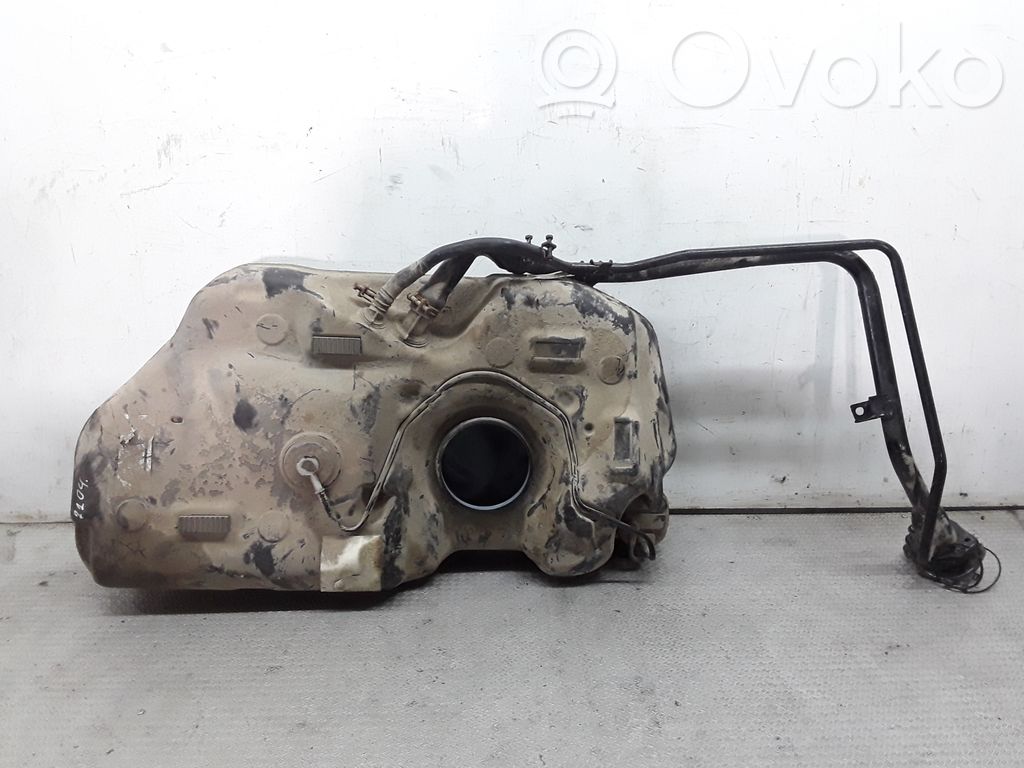 Degvielas tvertne   3844076