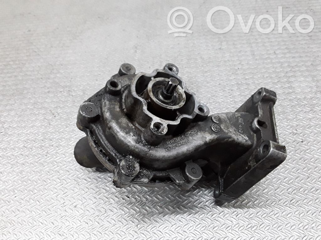 Ford Transit Vesipumppu 