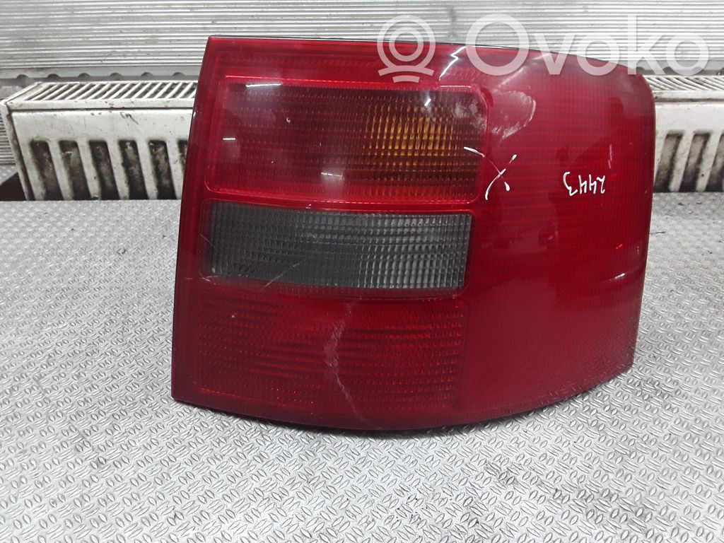 Rear/tail lights