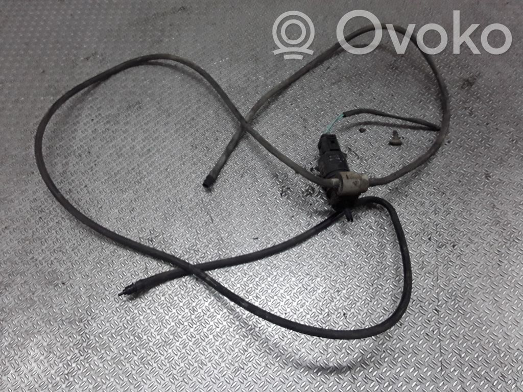 Mitsubishi Colt Windscreen/windshield washer pump 