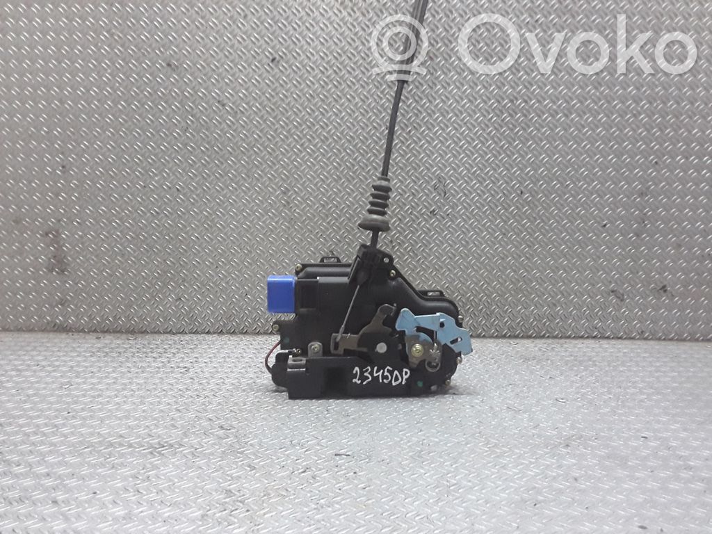 Front door lock   25101D6
