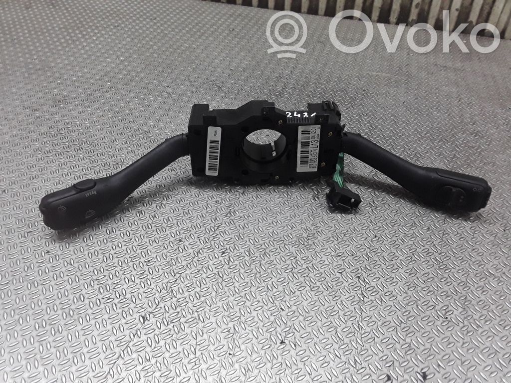 Bloc semnalizator și ștergător parbriz   4B0953503G